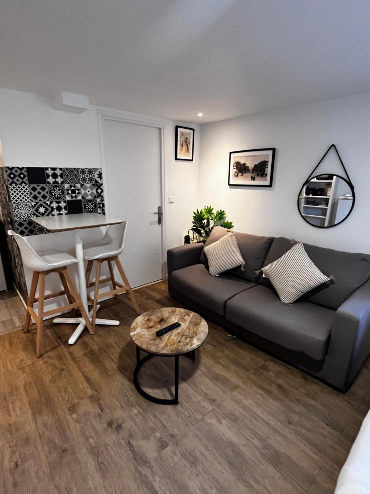 Studio Proche Gare Et Versailles 4 Min A Pied Train Vers Paris Marly-le-Roi Extérieur photo
